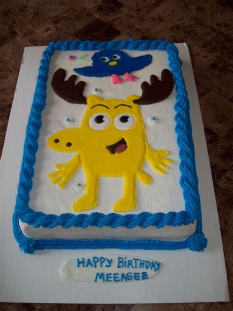 Moose Moose And Zee - CakeCentral.com