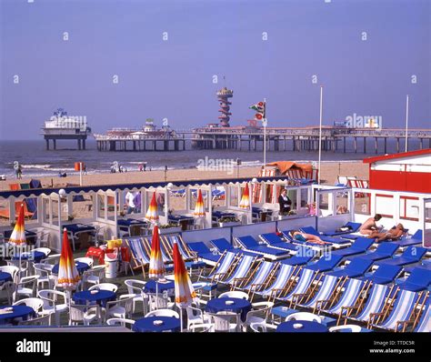 Beach promenade and pier, Scheveningen, The Hague (Den Haag), Zuid ...