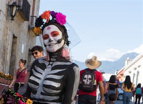 The Holy Guide to Experiencing Day of the Dead in Oaxaca City - Maho On Earth