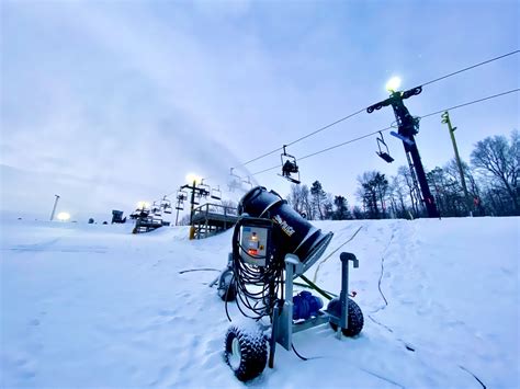 Swiss Valley Ski & Snowboard Area – Southwestern Michigan’s #1 Learn to Ski Area