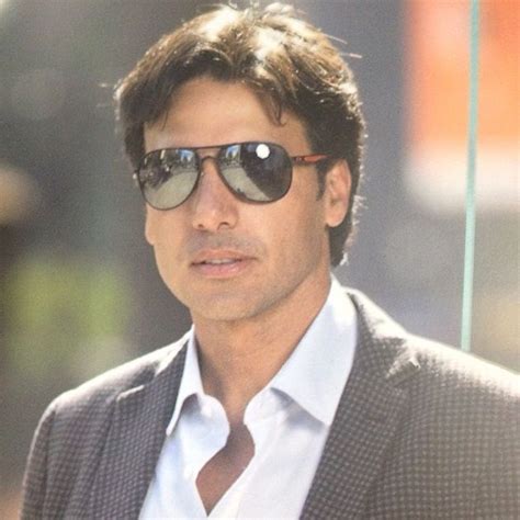 El Actor Venezolano Juan Carlos García | Actors, Actors & actresses, Square sunglasses men