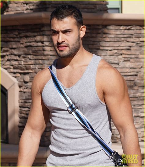 Sam Asghari Shows Off His Muscles While Arriving at the Gym: Photo ...