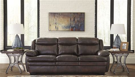 Hannalore Cafe Sofa from Ashley | Coleman Furniture