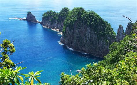 American Samoa Coastline HD Wallpaper