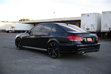 2014 Mercedes-Benz W212 Facelift E350 Black on Black | BENZTUNING