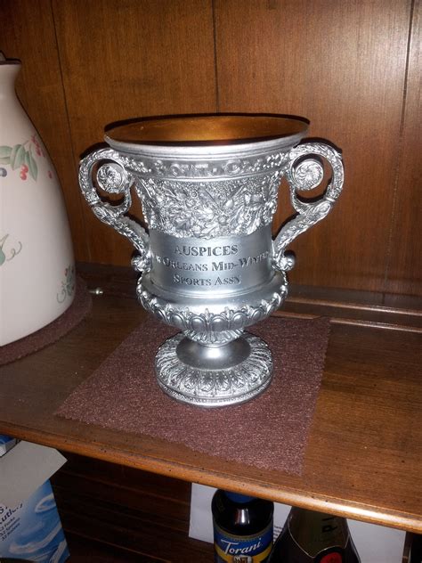 Sugar Bowl Replica Trophy - $9 : r/ThriftStoreHauls