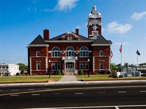 Monroe County Courthouse | Official Georgia Tourism & Travel Website ...