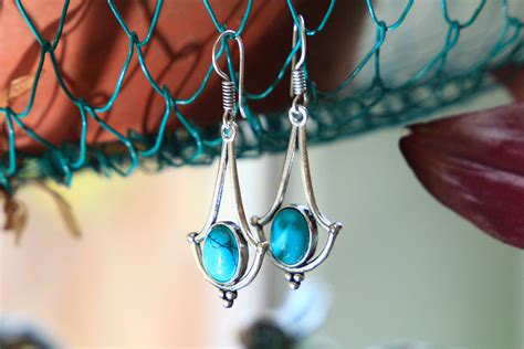 TURQUOISE DANGLE EARRINGS - Vintage style Earrings - Silver Plated Healing Crystal Jewellery ...