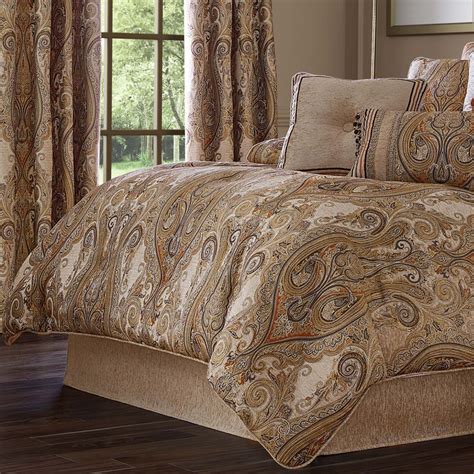 Luciana Beige 4-Piece Comforter Set