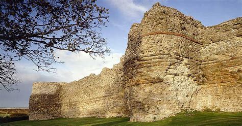 History of Pevensey Castle | English Heritage