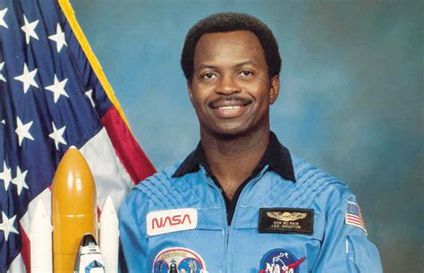 Ronald Erwin McNair - The Black Astronaut Research Project