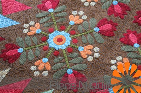 Piece N Quilt: Applique Quilt