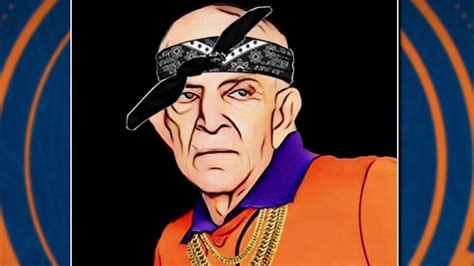 Astros fans supporting Mattress Mack; 'Gangster Mack' meme now going viral - YouTube