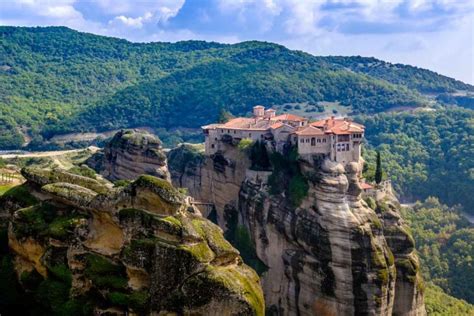 Visiting Greece’s Magical Meteora | Greek City Times | GREEK ISLAND ...