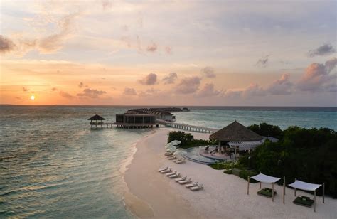 First Le Méridien resort opens in the Maldives - TAN