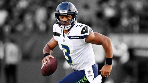 Russell Wilson: The Real-Life Diet of the Seahawks Quarterback | GQ