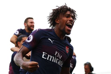 xGunners: Alex Iwobi, comparing his stats from the left and the right ...