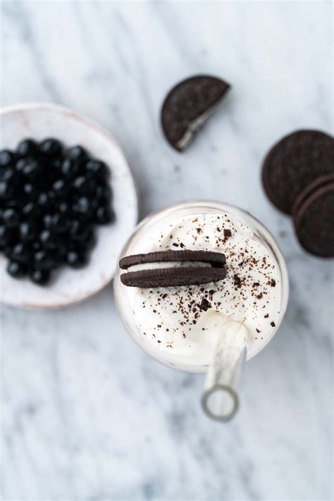 Oreo Milk Tea (aka Oreo Boba) - An Edible Mosaic™