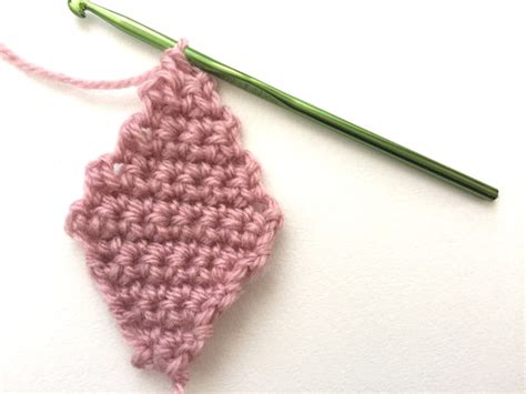 How to Crochet a Diamond Motif | Craftsy