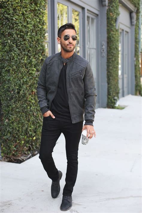 All black: Suede racer jacket + jeans + chukka boots | Mens outfits ...