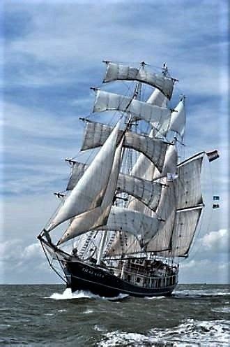 Barquentine Sailing Ship "Thalassa" | Grands voiliers, Voilier, Bateaux