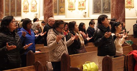 Simbang Gabi Filipino Mass - Behold