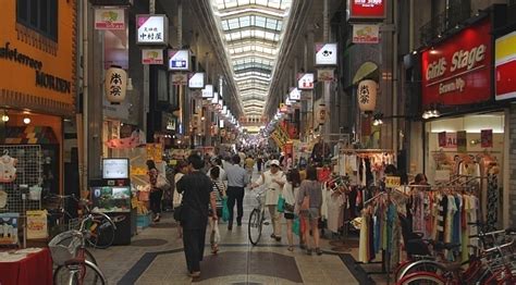 Osaka Travel: Tenma (Osaka Tenmangu Shrine and Tenjinbashi-suji Shopping Street)