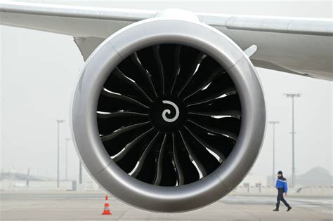 Understanding the 3 Types of Airplane Engines - Turbojet, Turboprop and Tubofan