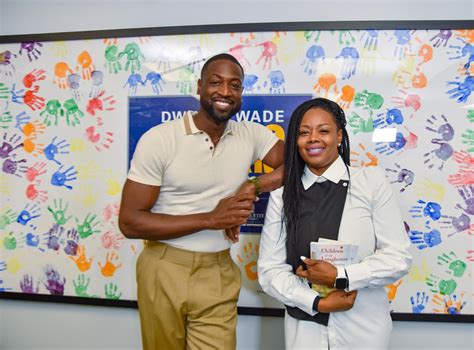 Alumnus and NBA legend Dwyane Wade makes major gift to continue to grow literacy for inner-city ...