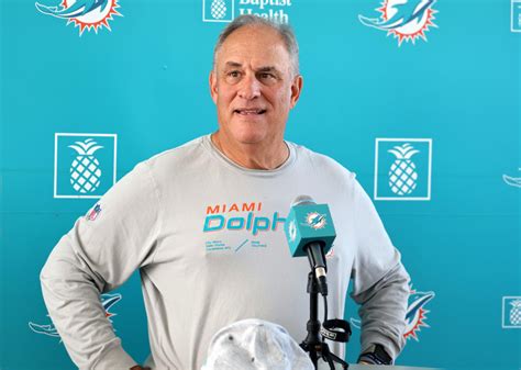 Dolphins DC Vic Fangio knows Brandon Staley’s defense, but his priority is game-planning for ...