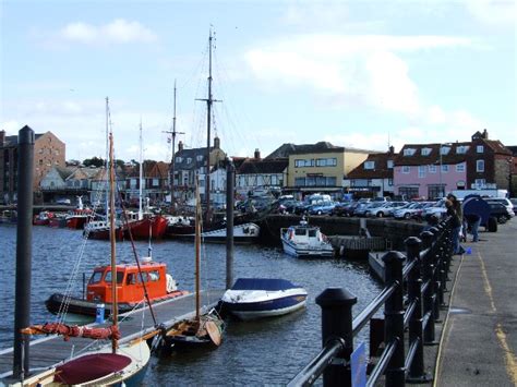 Wells next the Sea Harbour © Wendy Parkinson cc-by-sa/2.0 :: Geograph ...