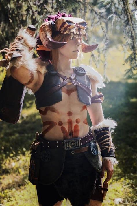 Barbarian Link Cosplay - aSmallCrow | Link cosplay, Barbarian, Cosplay