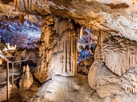 Jenolan Caves | Sydney, Australia - sydney.com