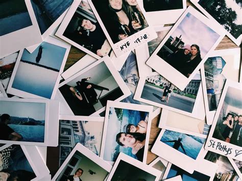 7 Best Polaroid Cameras for Travel: What Makes a Travel Polaroid Camera