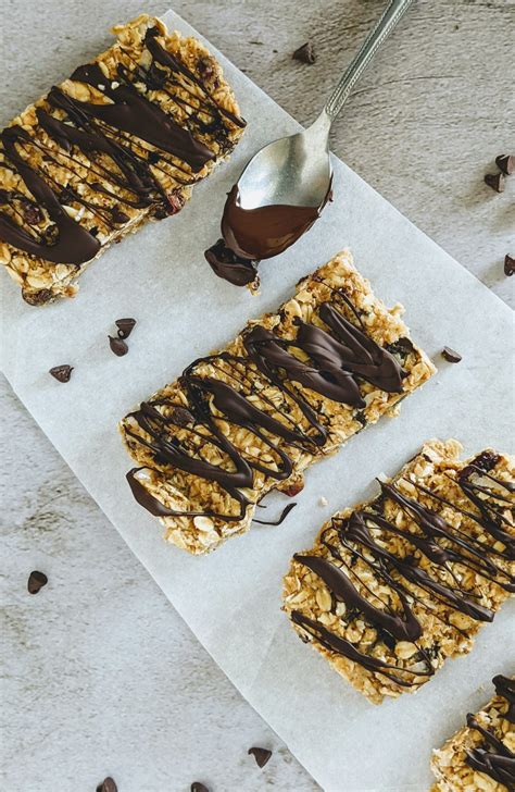 HOMEMADE GRANOLA BARS THAT ARE BETTER THAN THE STORE'S - Living Practically