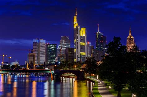 Download Bridge Germany Man Made Frankfurt 4k Ultra HD Wallpaper