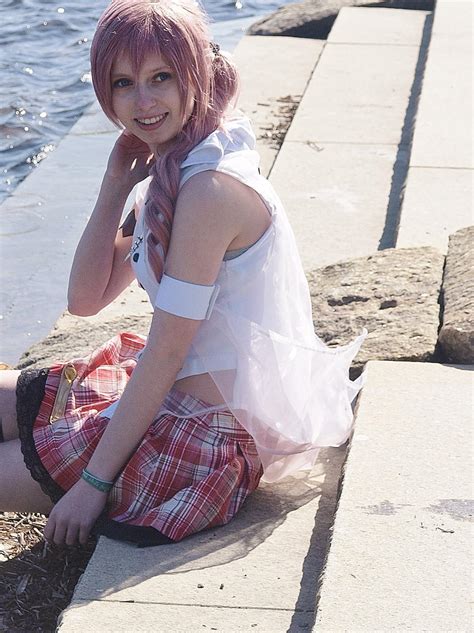 Serah Farron FFXIII Cosplay - Opinions - Creative Media - KH13.com ...