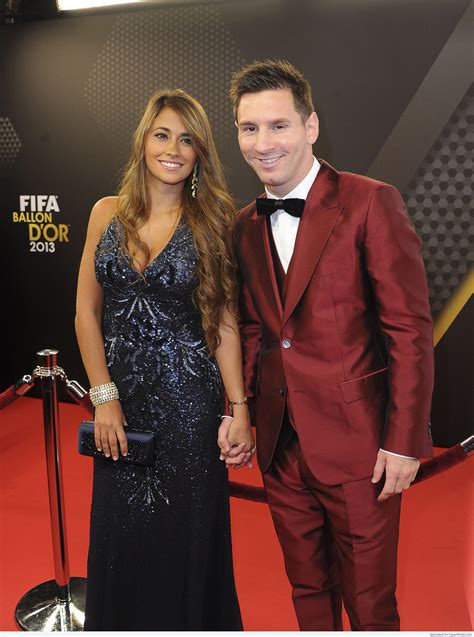 Lionel Messi and Antonella Roccuzzo at Party | Super WAGS - Hottest Wives and Girlfriends of ...