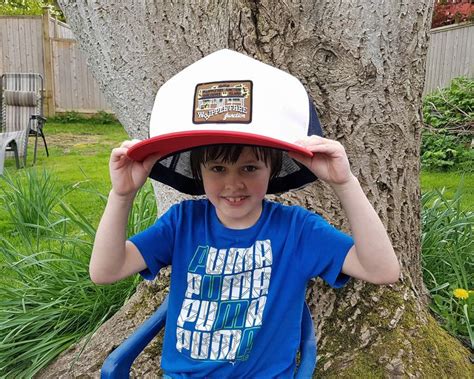 GIANT Oversized WHIPPLETREE JUNCTION Trucker Hat Vintage 80s | Etsy Canada | Hats vintage ...