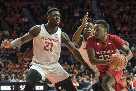 Watch now: Illinois men's basketball team has depth, talent and ...