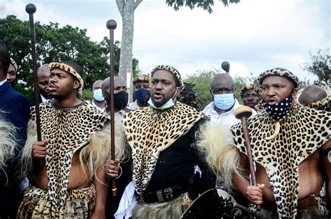 Misuzulu completes coronation ceremony, announced as Zulu king