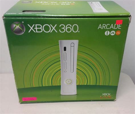 Xbox 360 Arcade 120GB Console in Box Saanich, Victoria