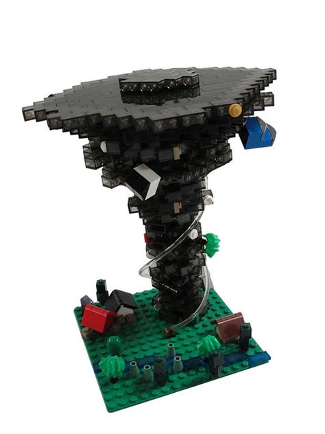 kaos riyoyo: Microscale Lego Tornado