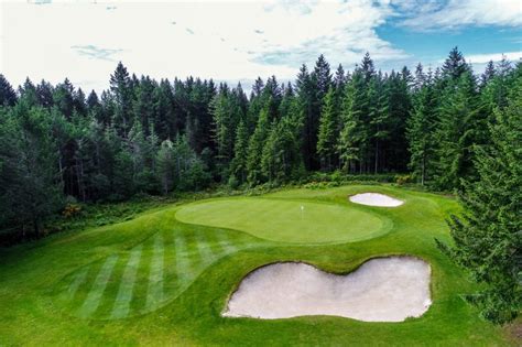 Trophy Lake Golf & Casting | Seattle Golf Courses