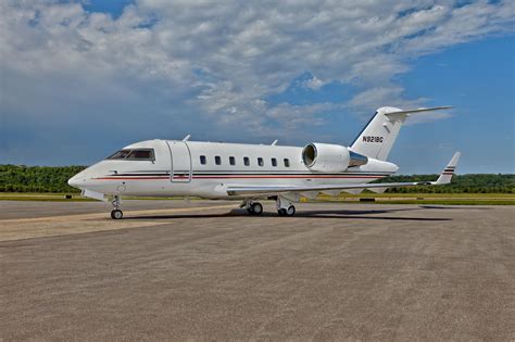 2013 Bombardier Challenger 605 For Sale in MN | AvBuyer