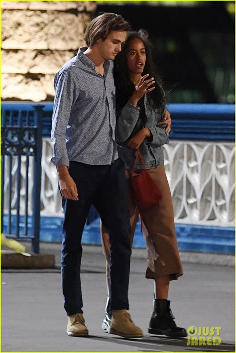 Malia Obama & Boyfriend Rory Farquharson Enjoy a Date Night at the ...