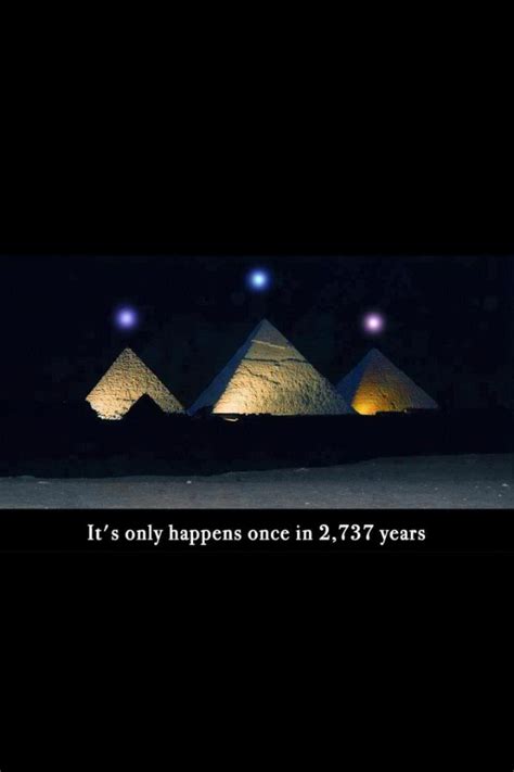 Planetary alignment above the Pyramids of Giza | Pyramids of giza, Pyramids, Giza