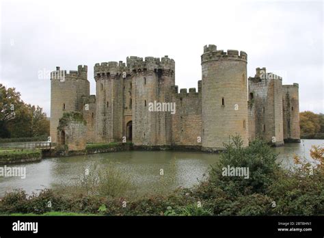 Interior of bodiam castle hi-res stock photography and images - Alamy