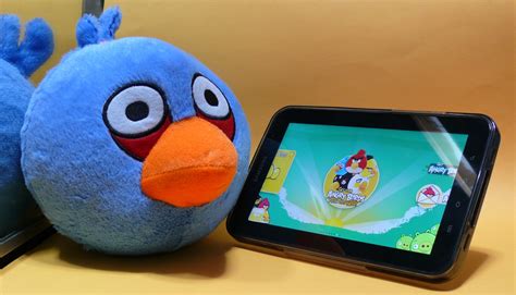 Mobile Raptor: Angry Birds Plush Toys