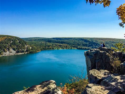 Wisconsin Explorer: Hiking the Ice Age Trail Devils Lake Segment